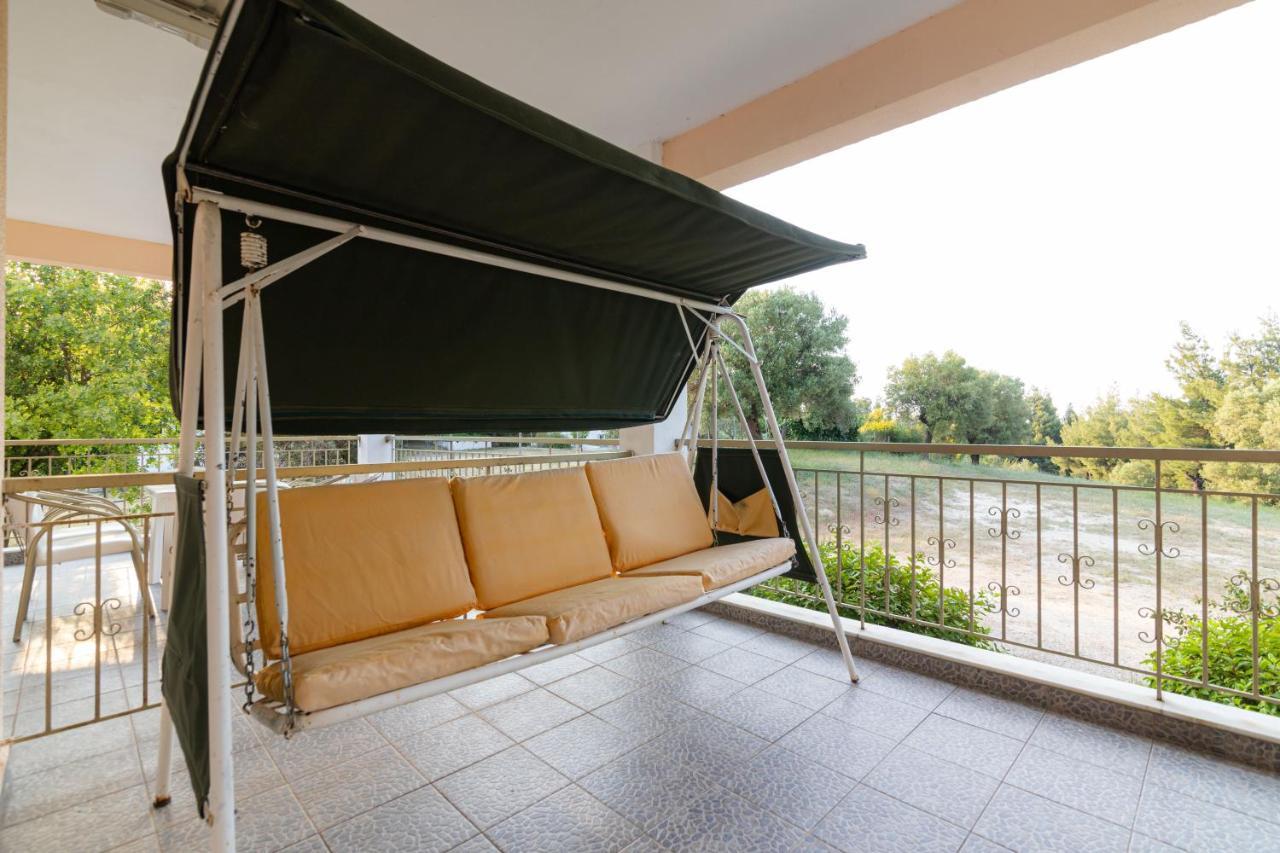 Apartment F & B Summer Collection -
