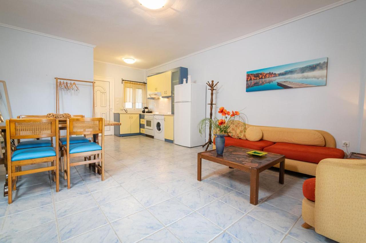 F & B Summer Collection - Apartment *