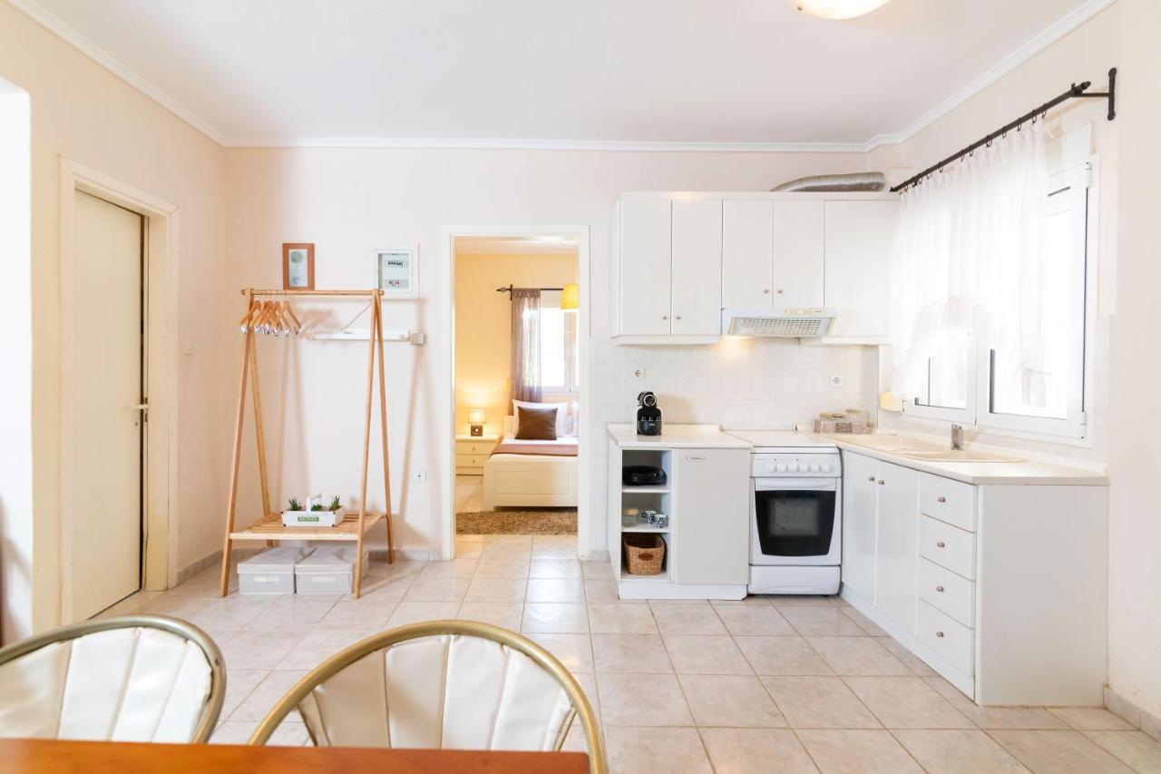 Apartment F & B Summer Collection -